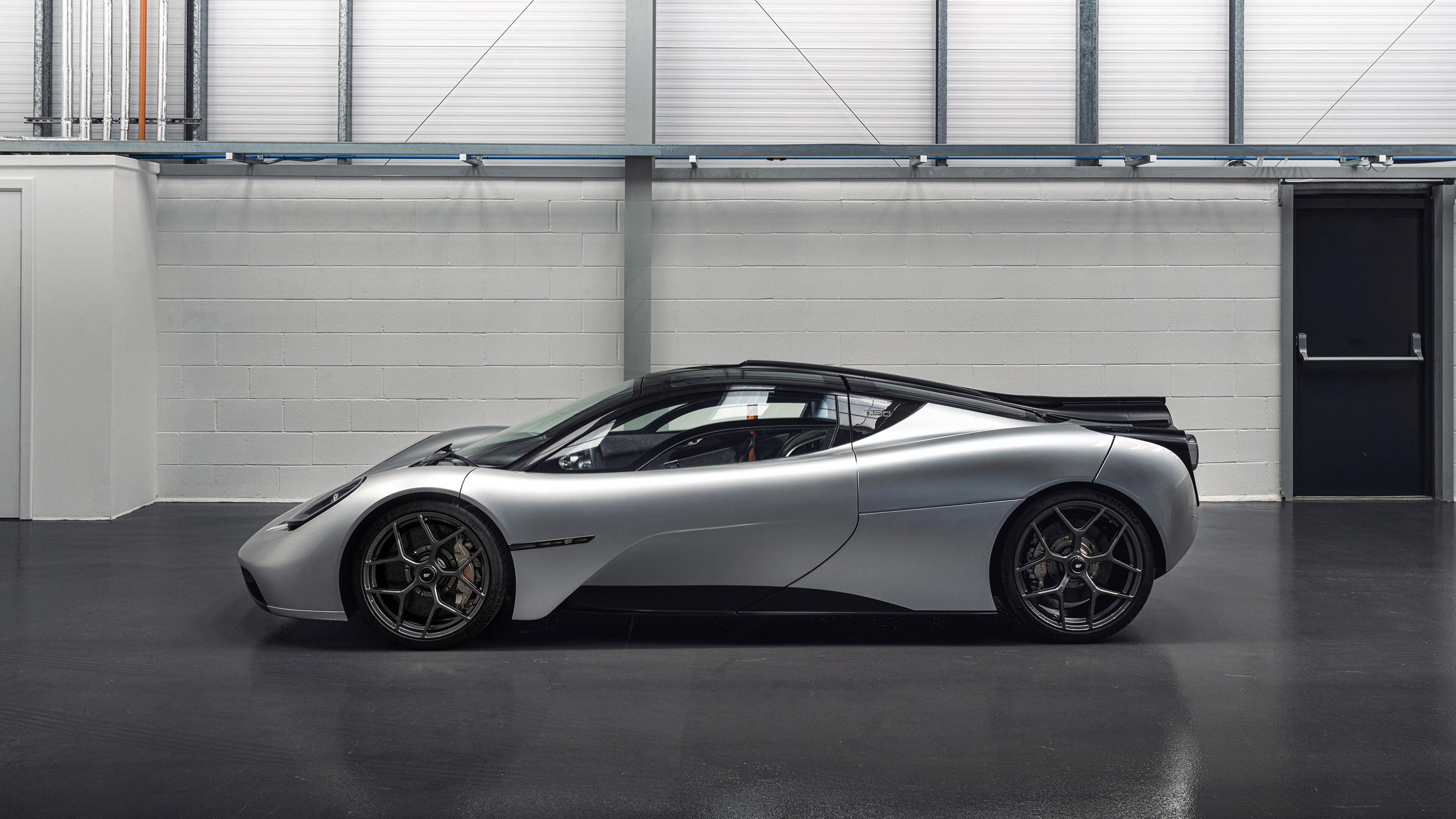 草根逆袭与命运时刻,从马里斩落法国到拉亚在德甲争冠战的个人史诗