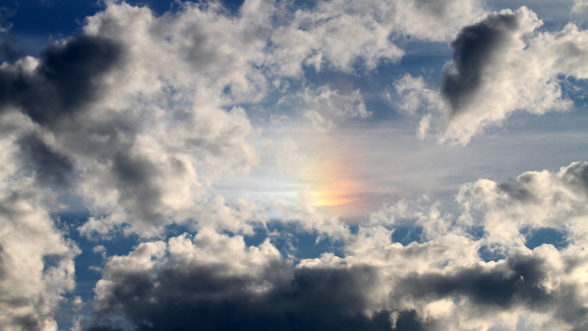 最后的绞杀，从英超争冠之夜，到詹姆斯锁死对手—跨越运动的终极防守哲学
