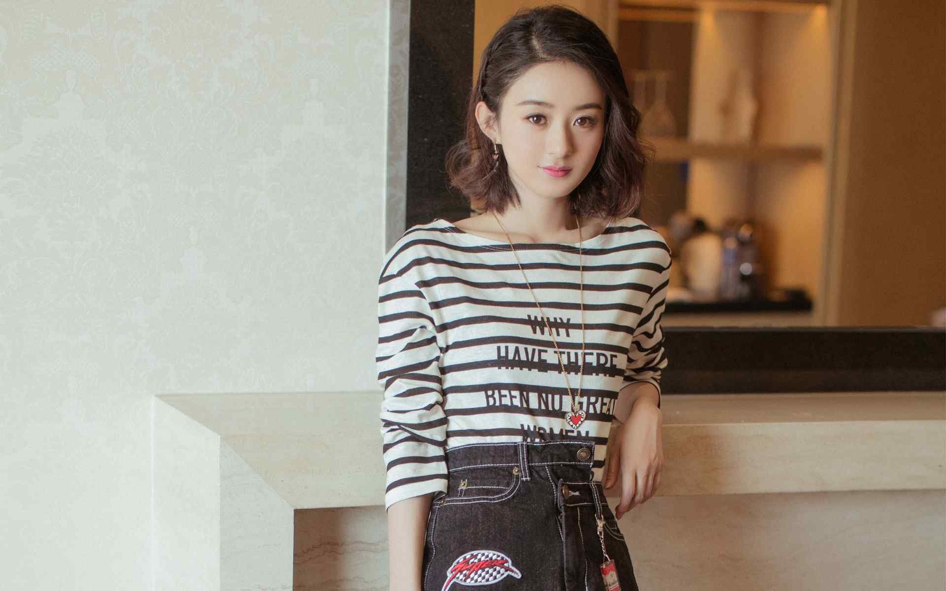 引擎轰鸣与永不熄灭的星光，在变奏的世界里相信稳定