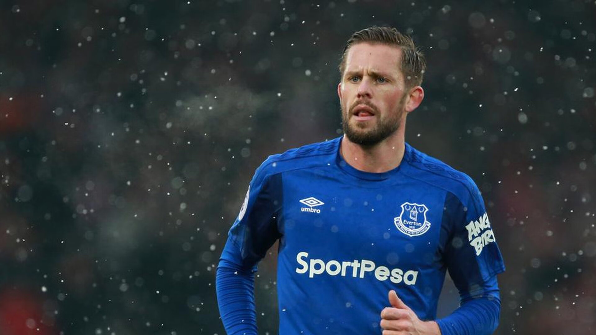 不动声色的引擎，当罗德里的稳定成为巴黎刺穿几内亚的闪电