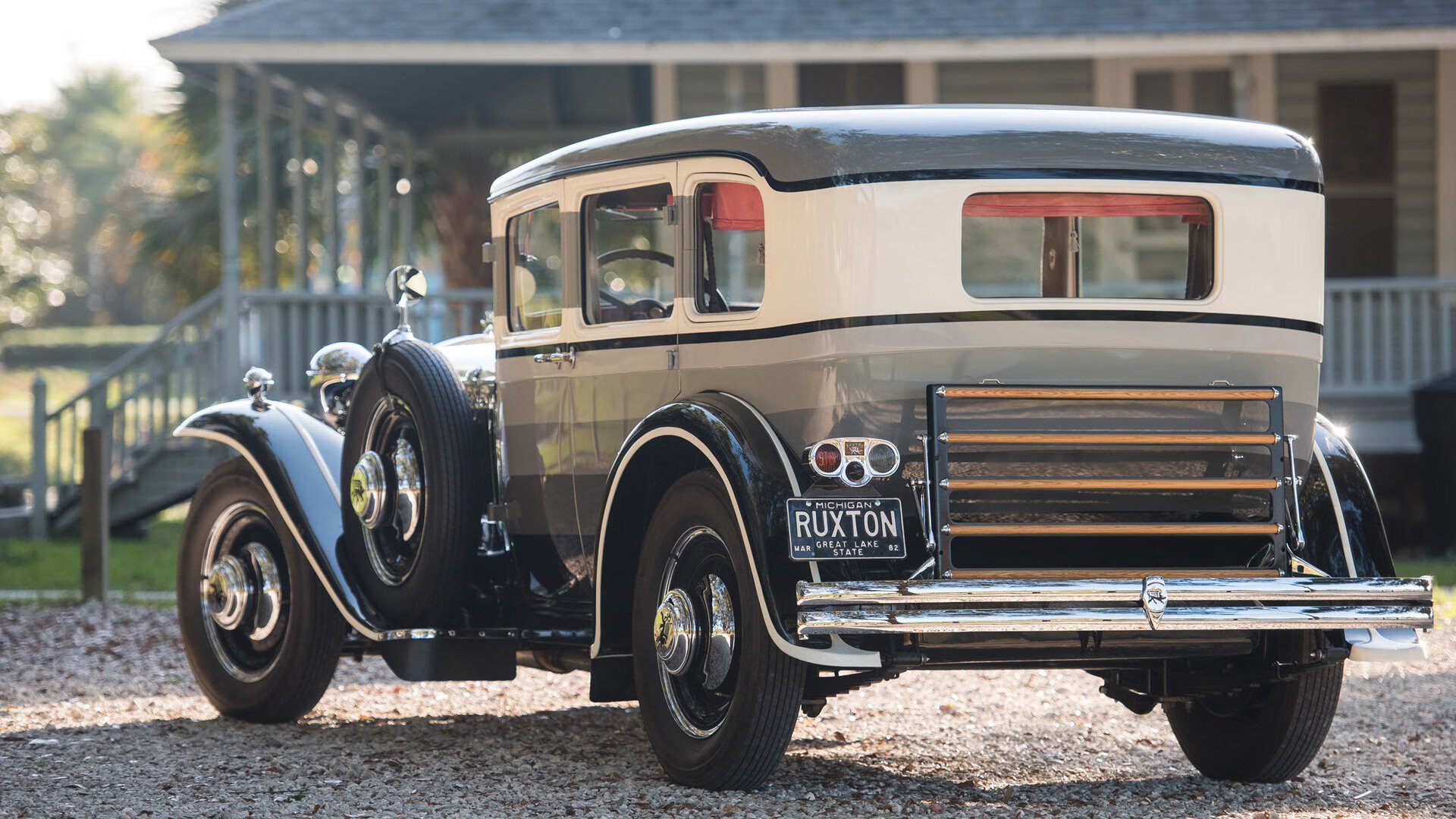 跨越边界的统治，当团队机器遭遇孤胆英雄