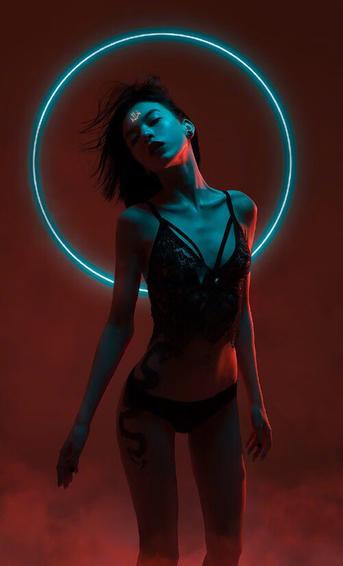 双面足球,当红色机器与法老之矛在凌晨三点改写历史